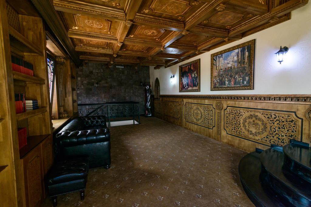 Hotel Lacetate Pitesti Luaran gambar